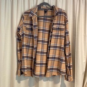 Patagonia Flannel Size XL